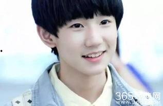 王源生病的照片,粉丝心疼不已